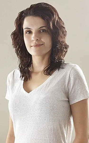 Stefanie Flores
