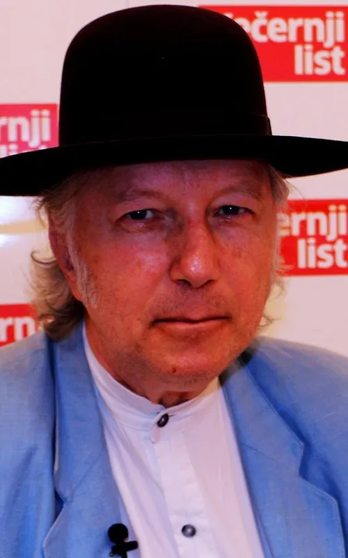 Nenad Bach