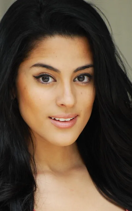 Carmela Zumbado