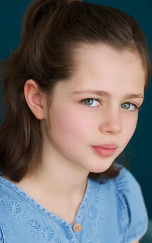 Scarlett Nasrat