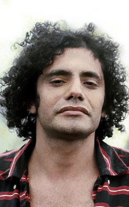 Waly Salomão