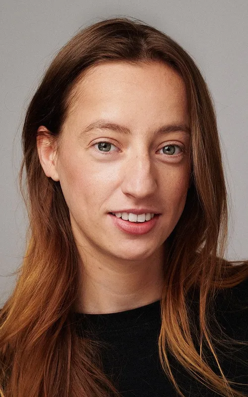 Julia Amore Ariete