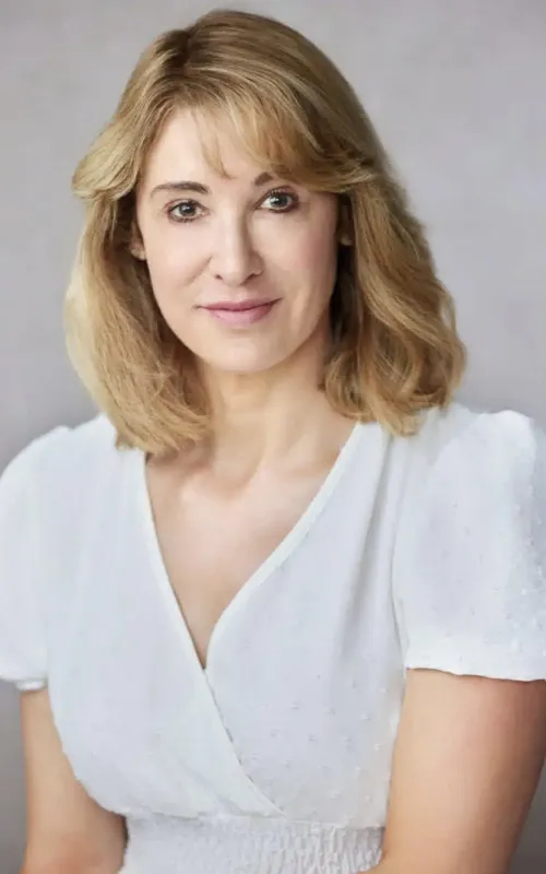 Lori Brett