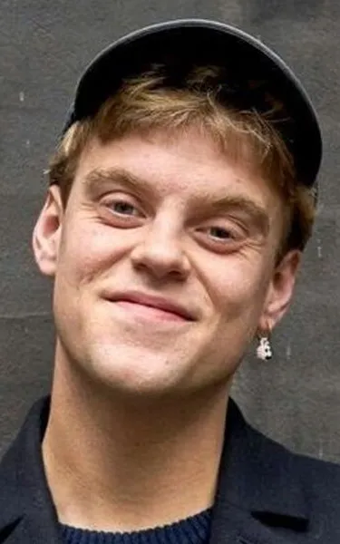 Hjalmer Larsen