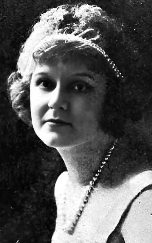 Mae Gaston
