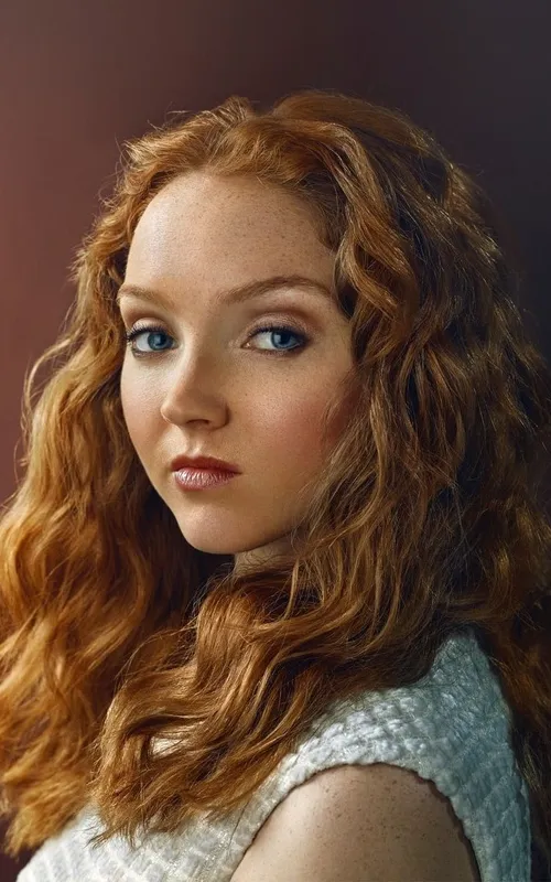 Lily Cole