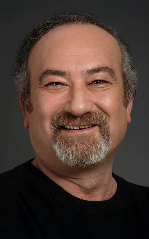 Haluk Ayvazoglu