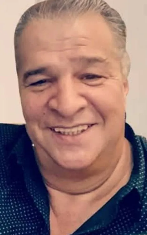 Eduardo Martínez