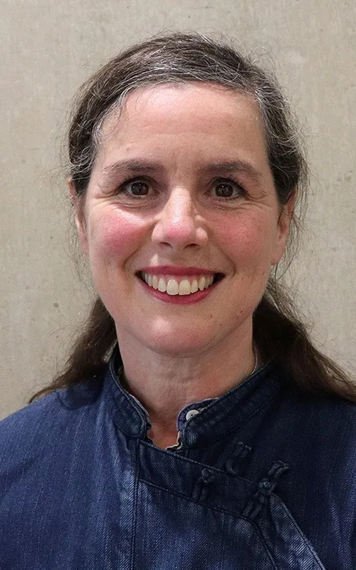 Elizabeth Hobbs