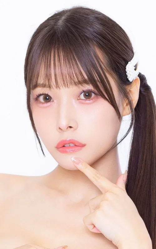 Yagi Nana