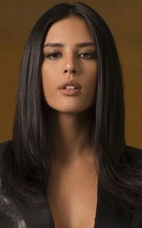 Yanna Lavigne