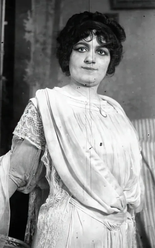 Madeleine Roch