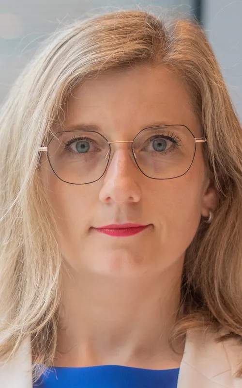 Kristine Lütke