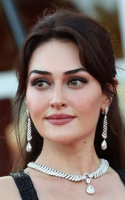 Esra Bilgiç