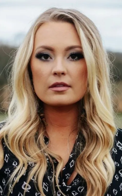 Janelle Arthur