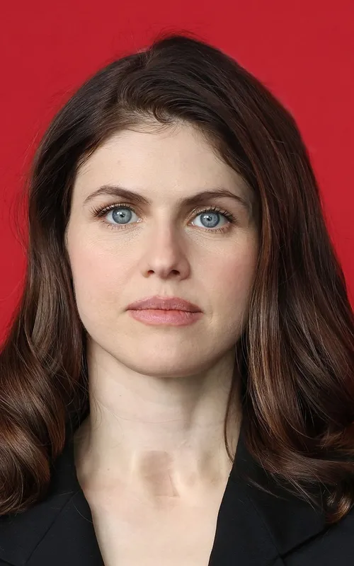 Alexandra Daddario