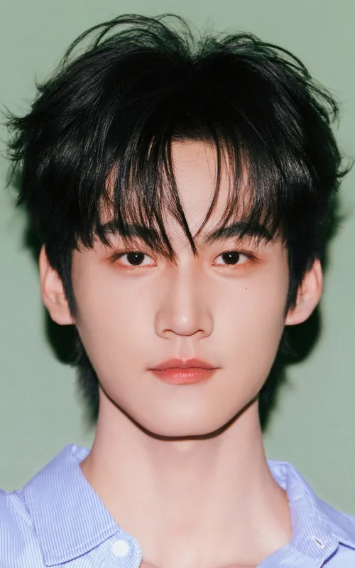 Daniel Zhou