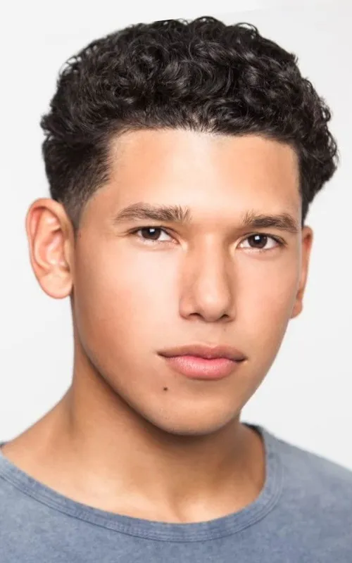 Alexander Dominguez