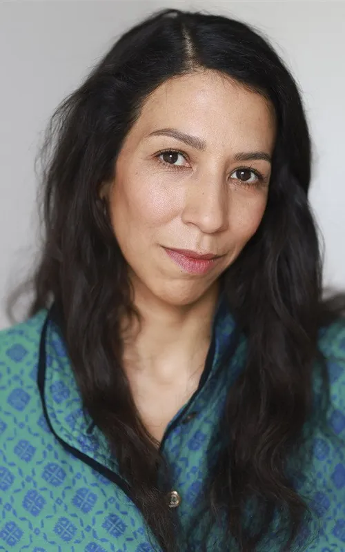 Prisca Lona