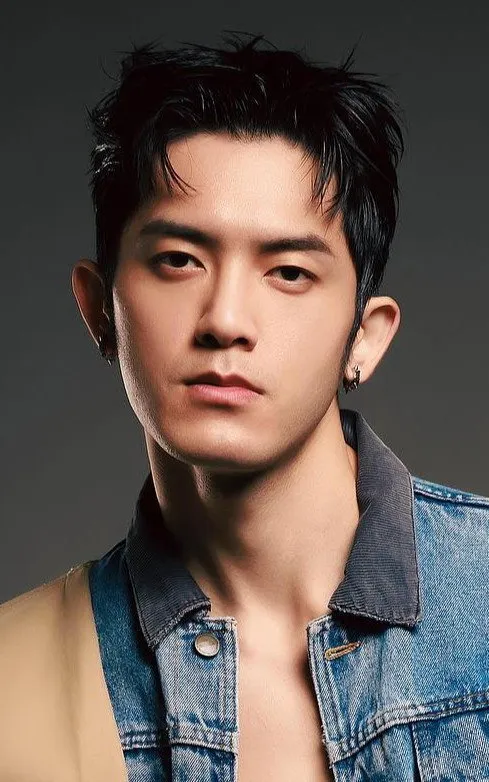 Adam Lin