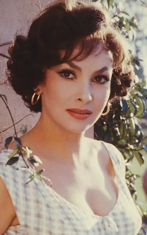 Gina Lollobrigida