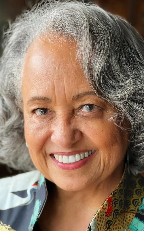 Daphne Maxwell Reid