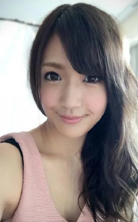 Hana Aoyama