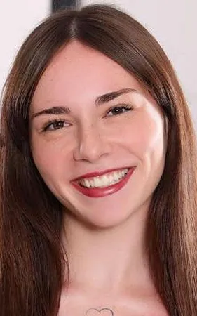 Tess Thompson
