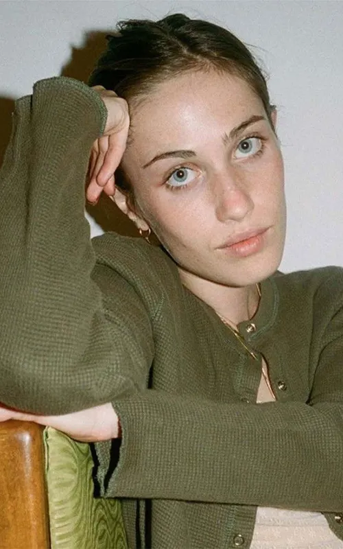 Claire Banse