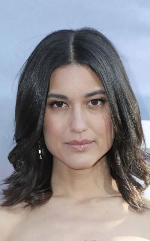Julia Jones