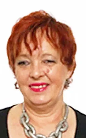 Stephanie English