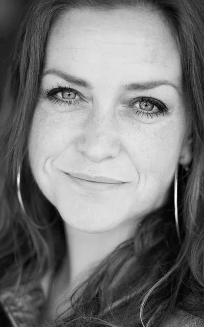 Linnea Deb