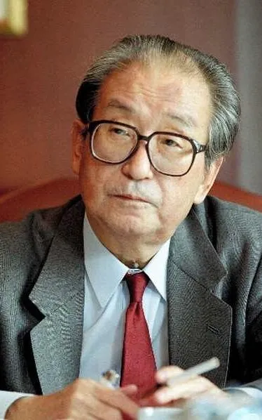 Sakyo Komatsu