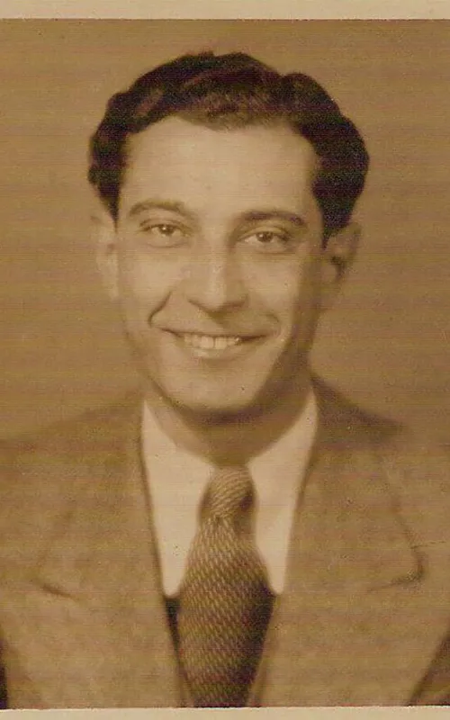 Muammer Esi