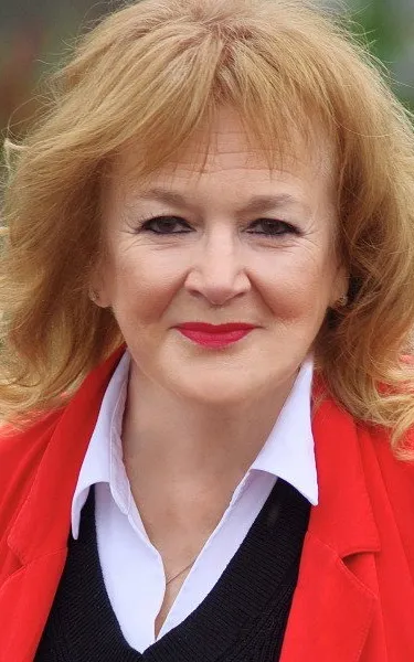 Gillian Elisa