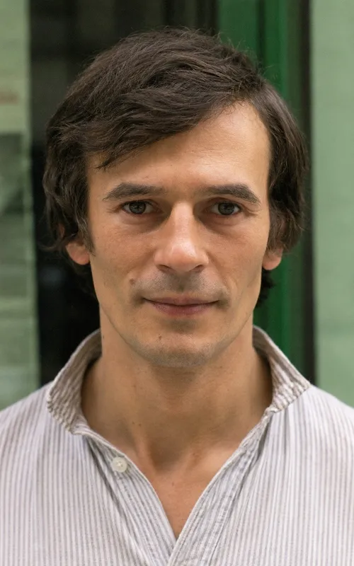Tony Isbert