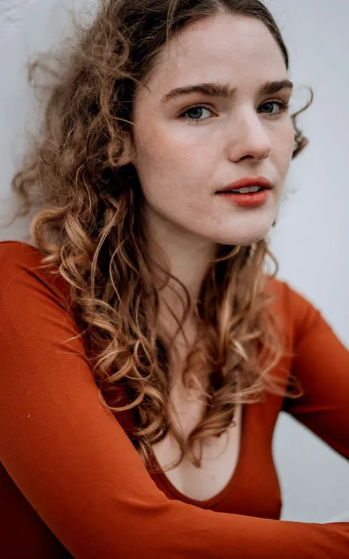 Rhiona Glienke
