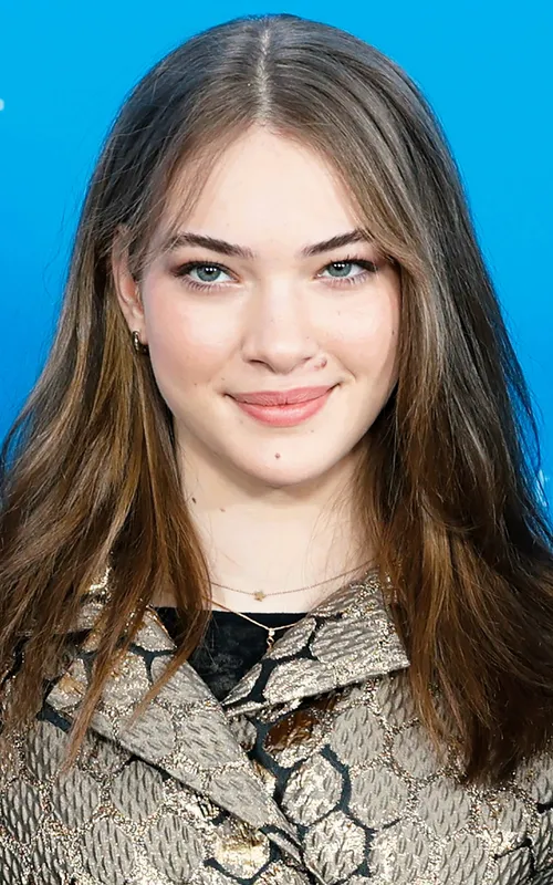 Leyla Smyrna Cabas