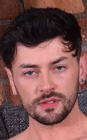 Jeze James