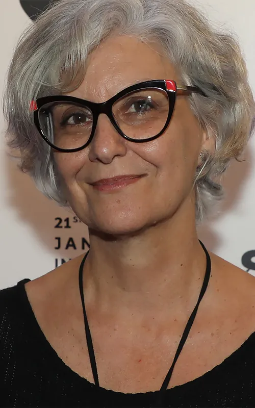 Ana Luíza Azevedo