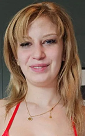 Bonnie Blondie