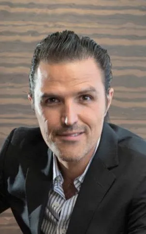 Billy Rovzar