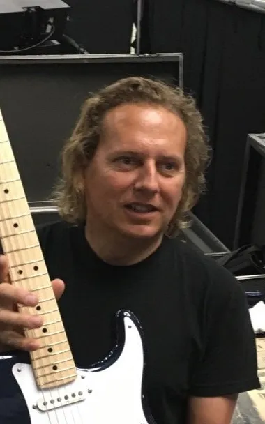 Dan Dearnley