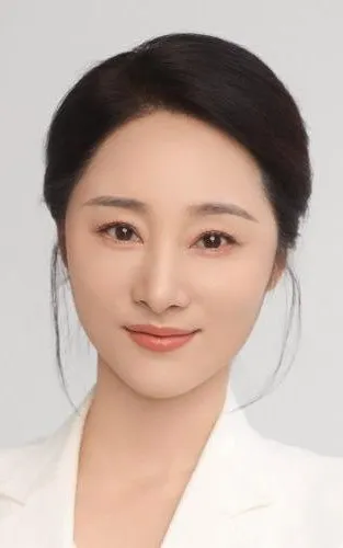Long Xinyue