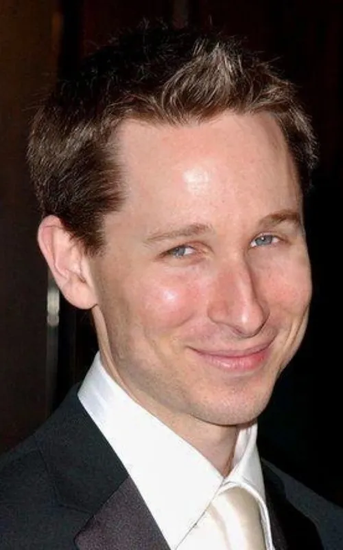 Elliot Graham