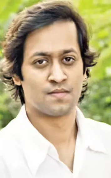 Aakash Dabhade