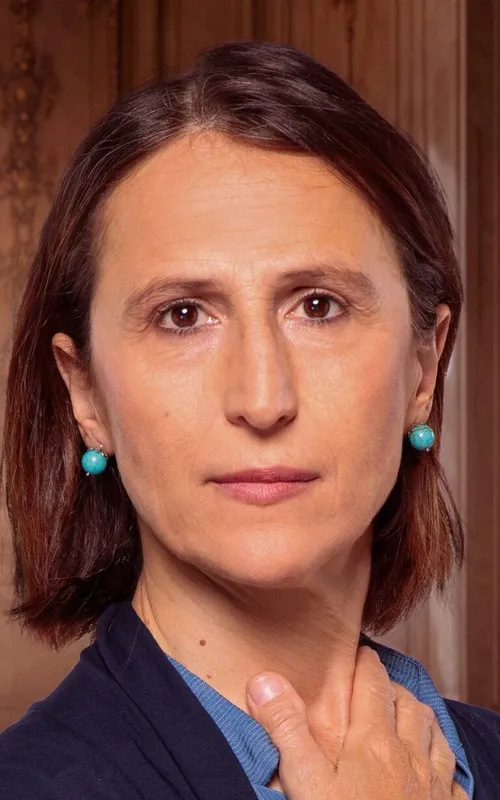 Giouli Tsagaraki
