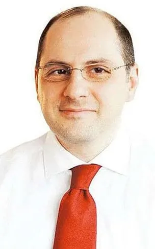 Serhat Albayrak