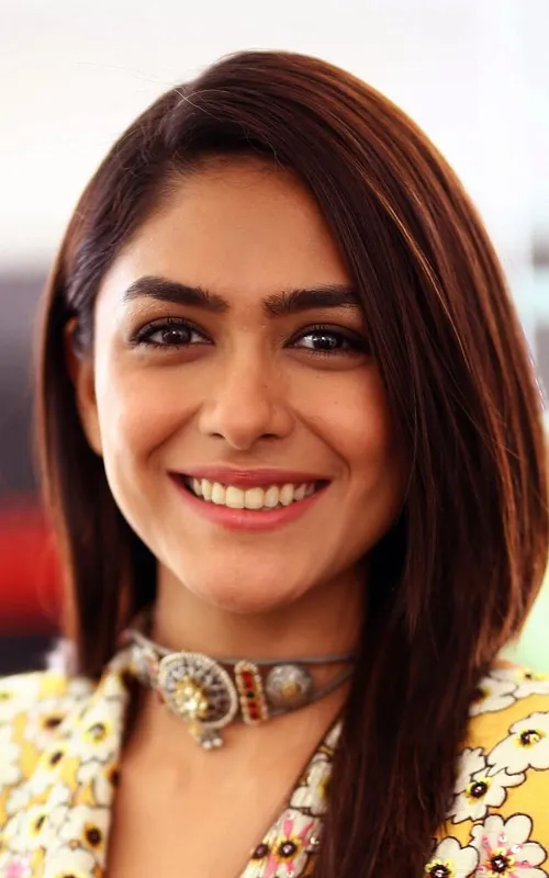 Mrunal Thakur