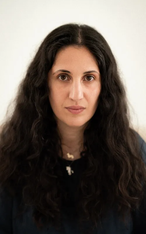 Anahid Yahjian
